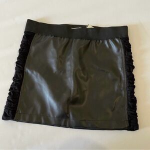 Stylish Black Faux Leather Pencil Mini Skirt